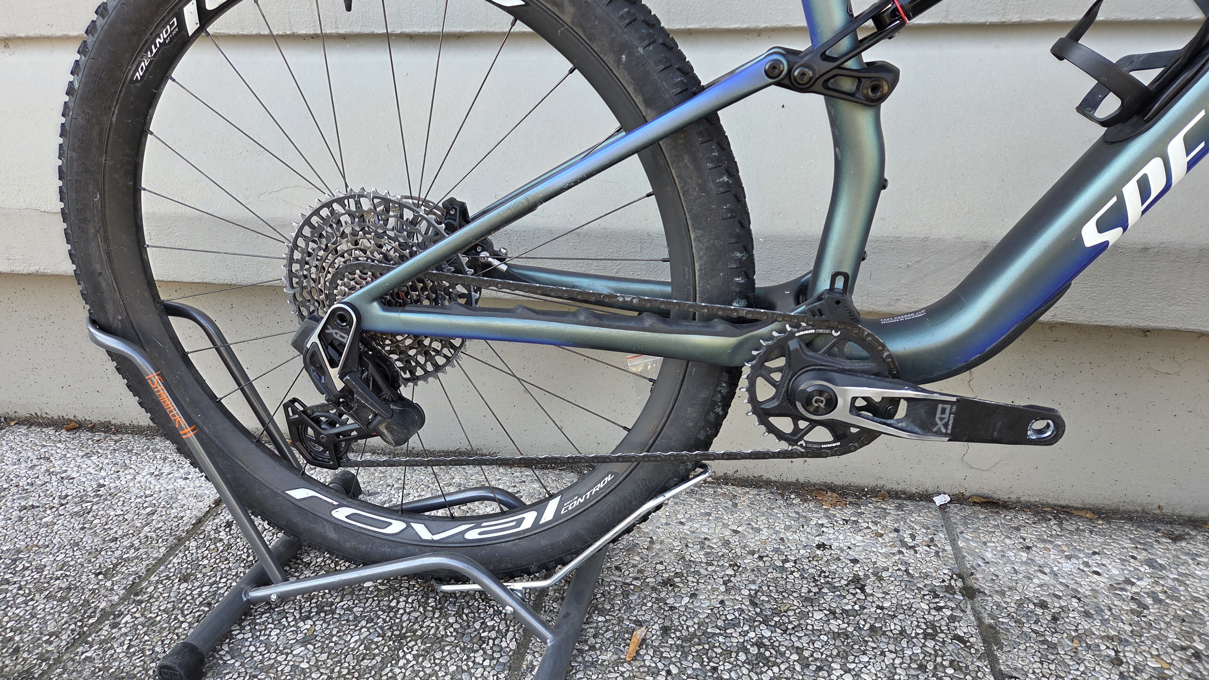 SPECIALIZED EPIC 8 PRO