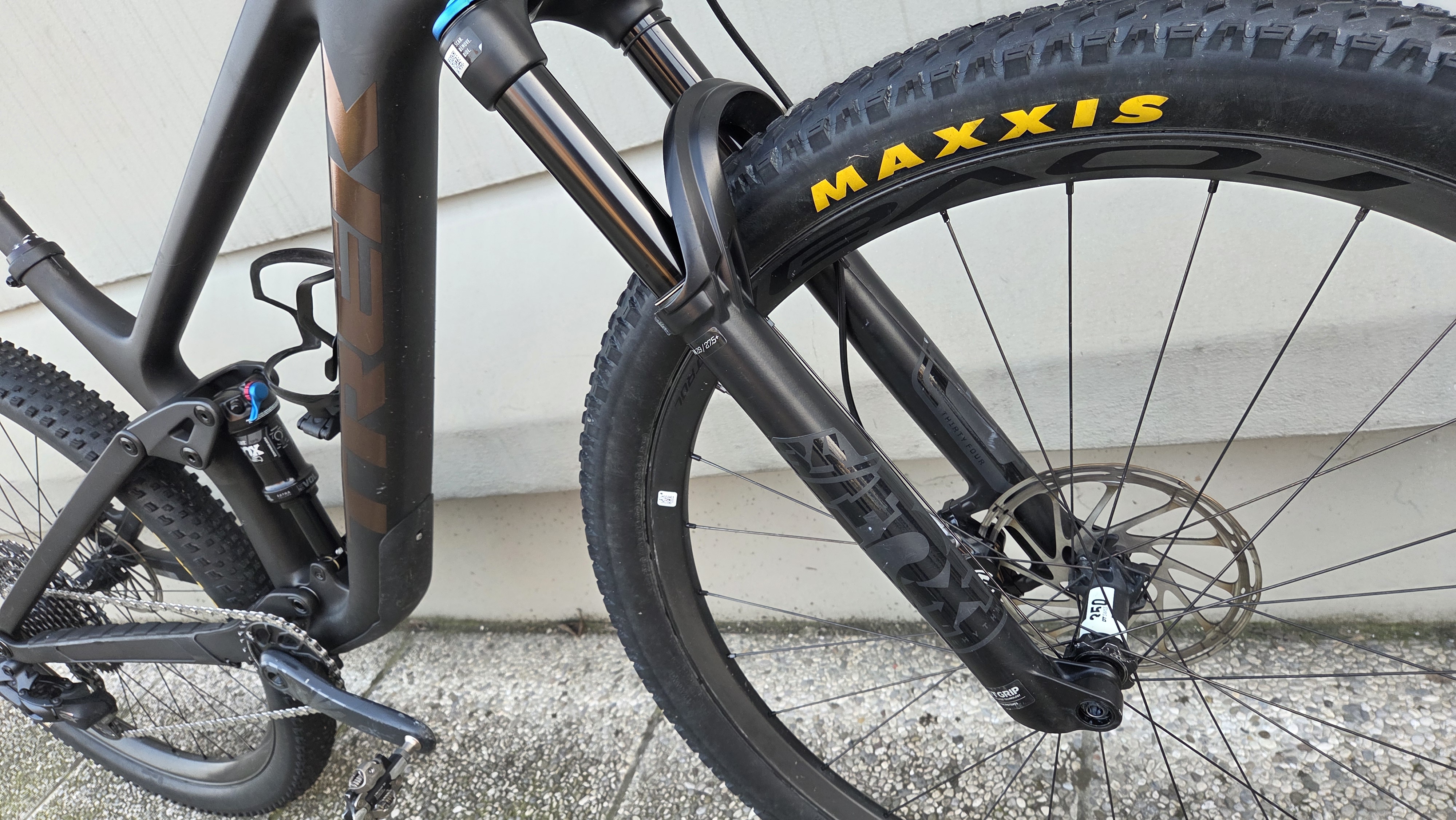 TREK TOP FUEL SRAM AXS