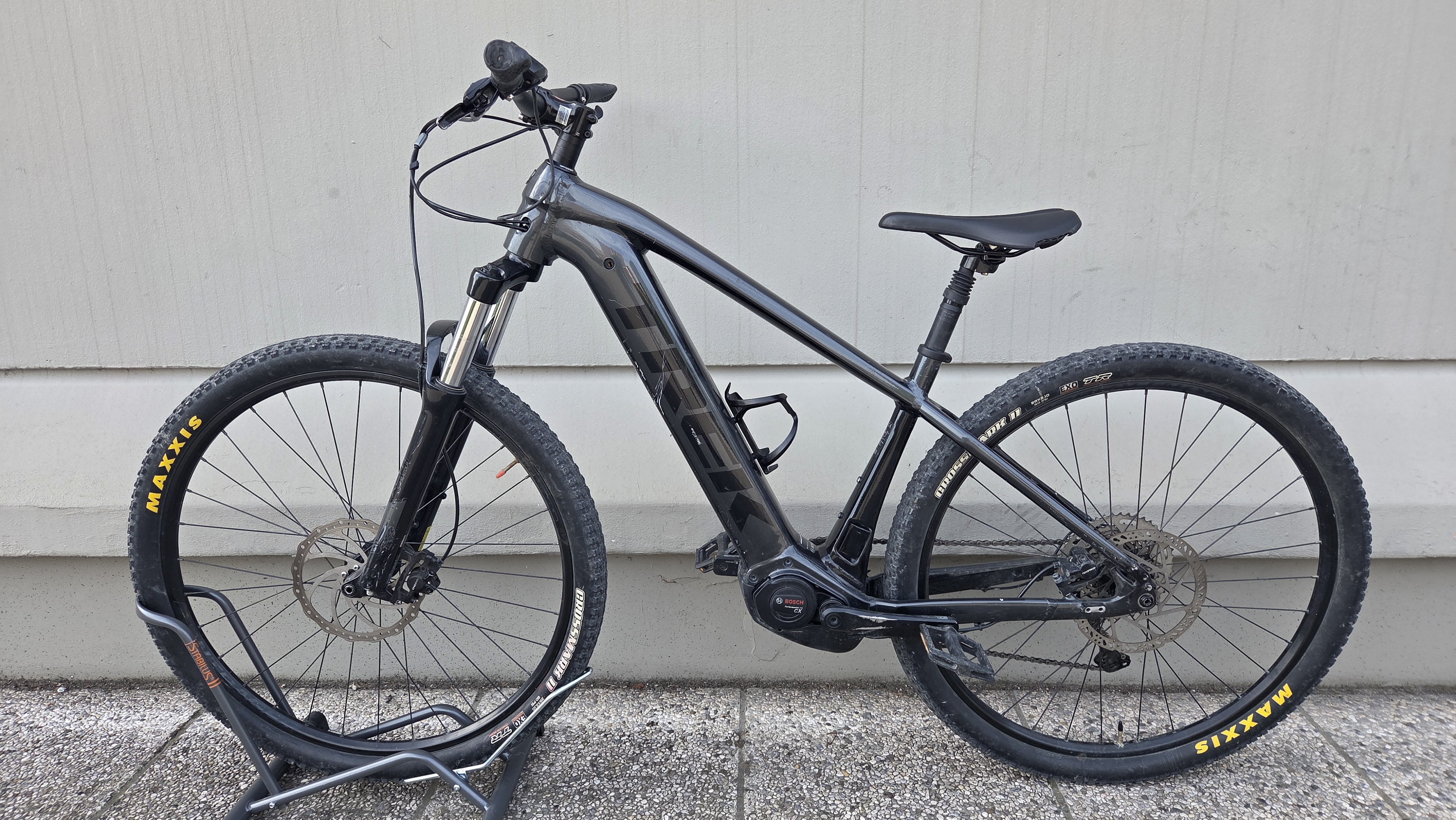 TREK POWERFLY 4 HT
