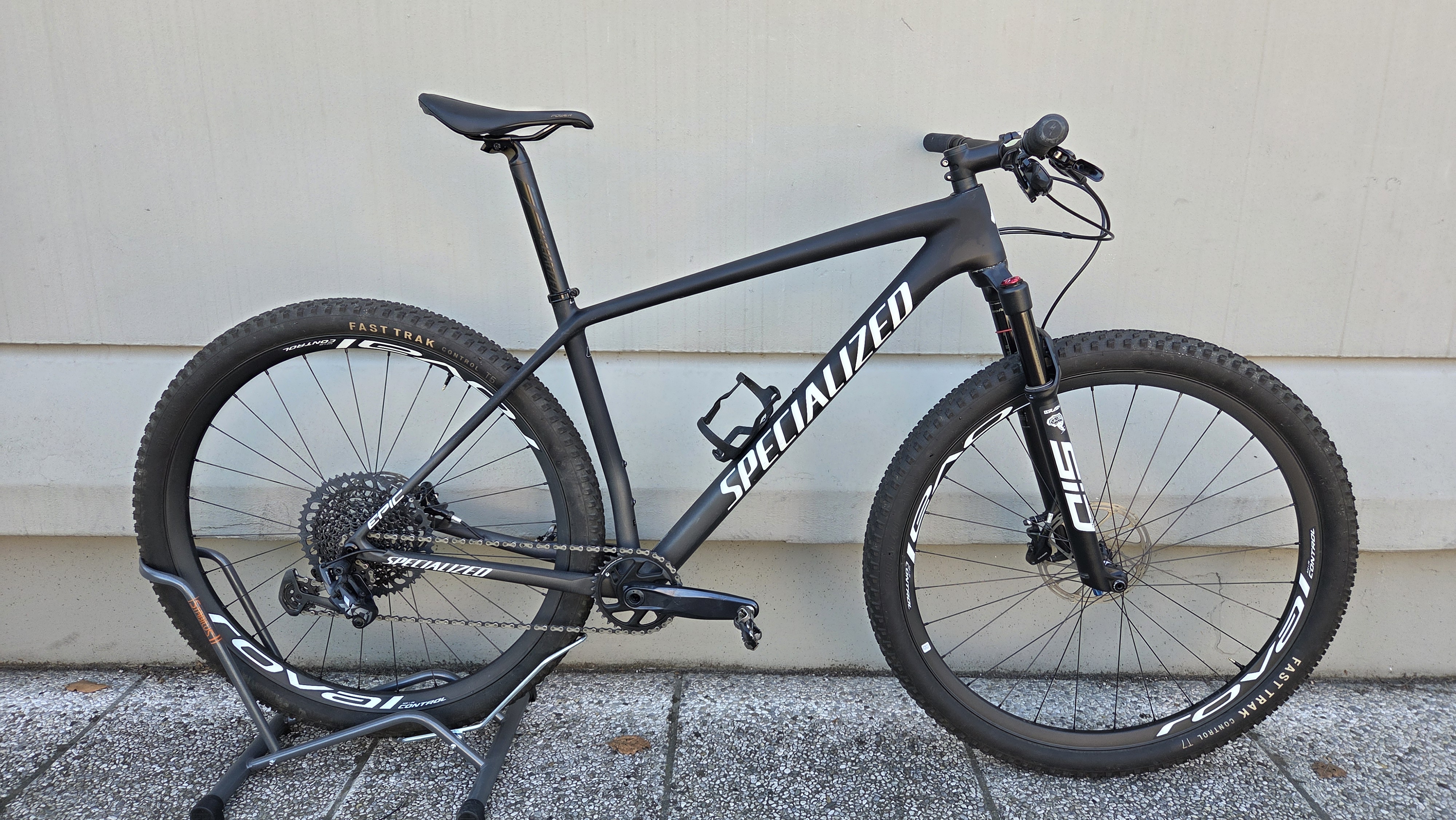 SPECIALIZED EPIC HT EXPERT CARBON