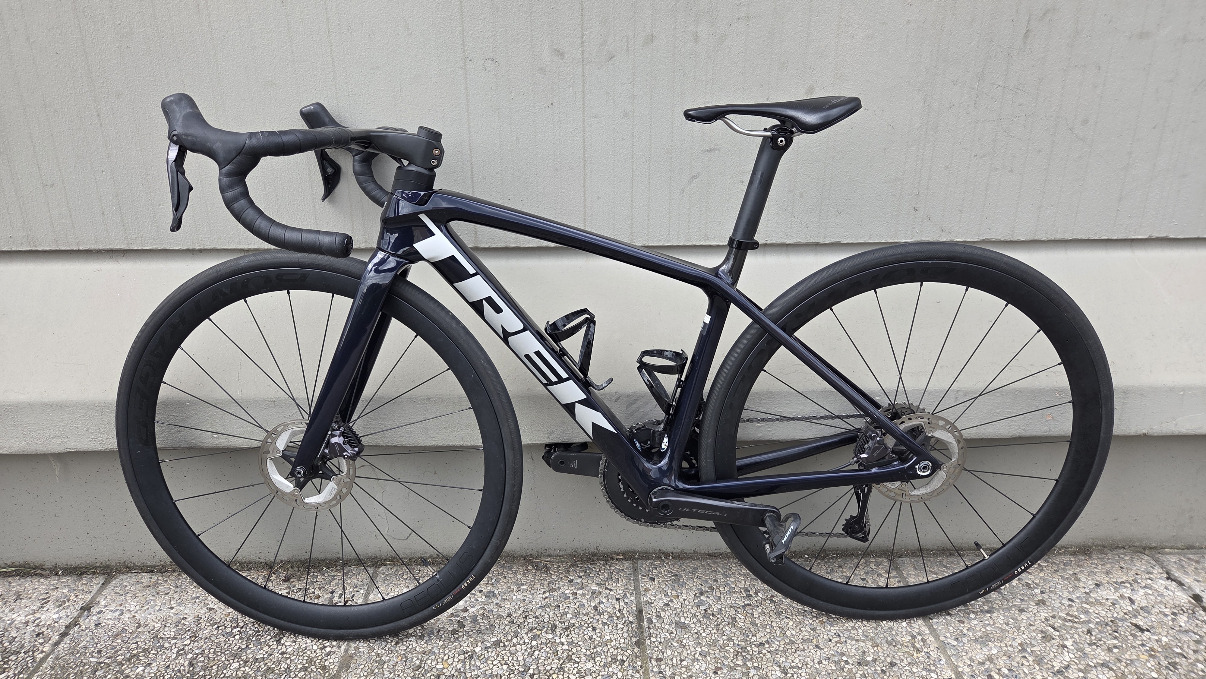 TREK EMONDA SLR ULTEGRA Di2 12v