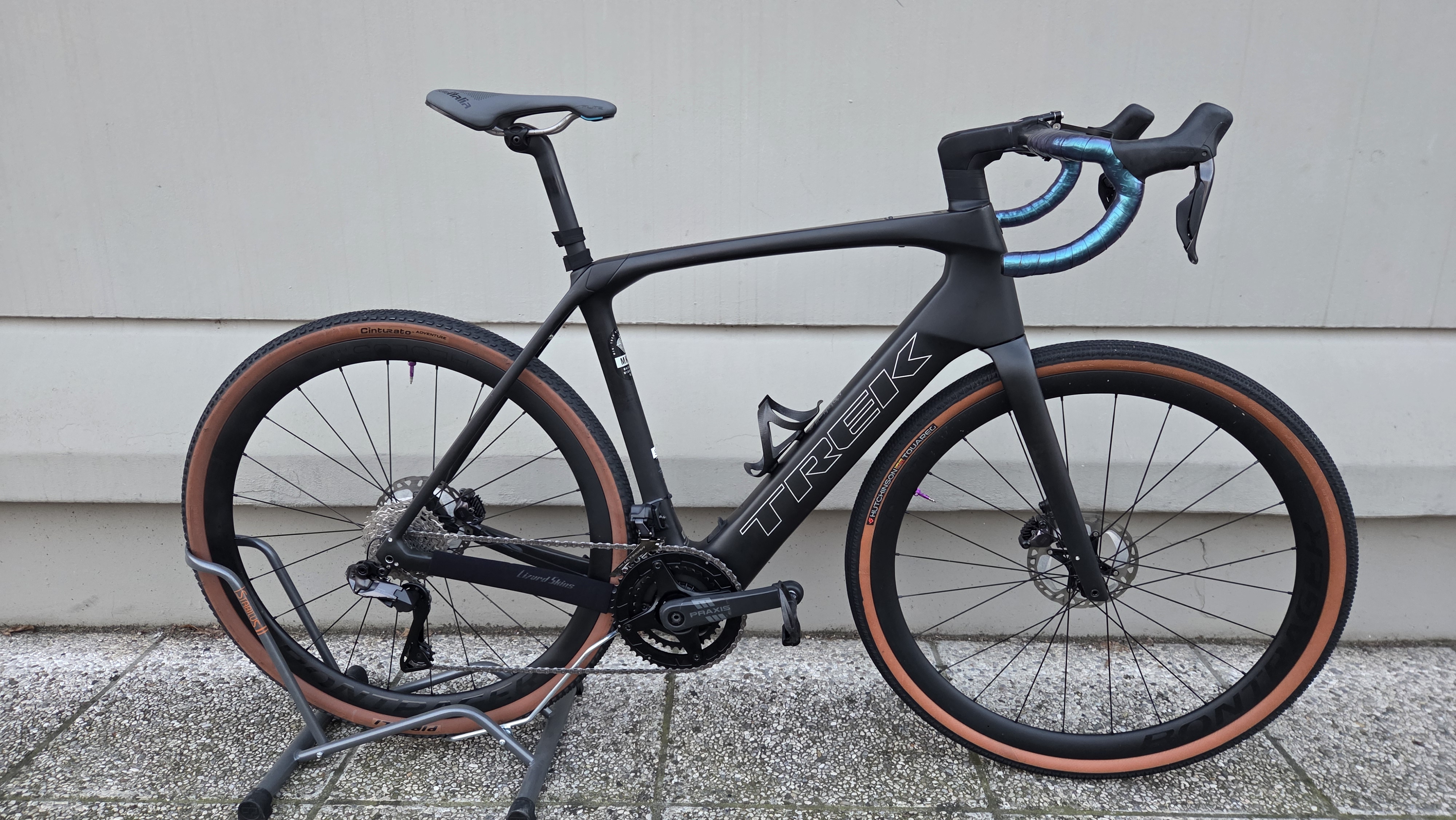 TREK DOMANE+ SLR7