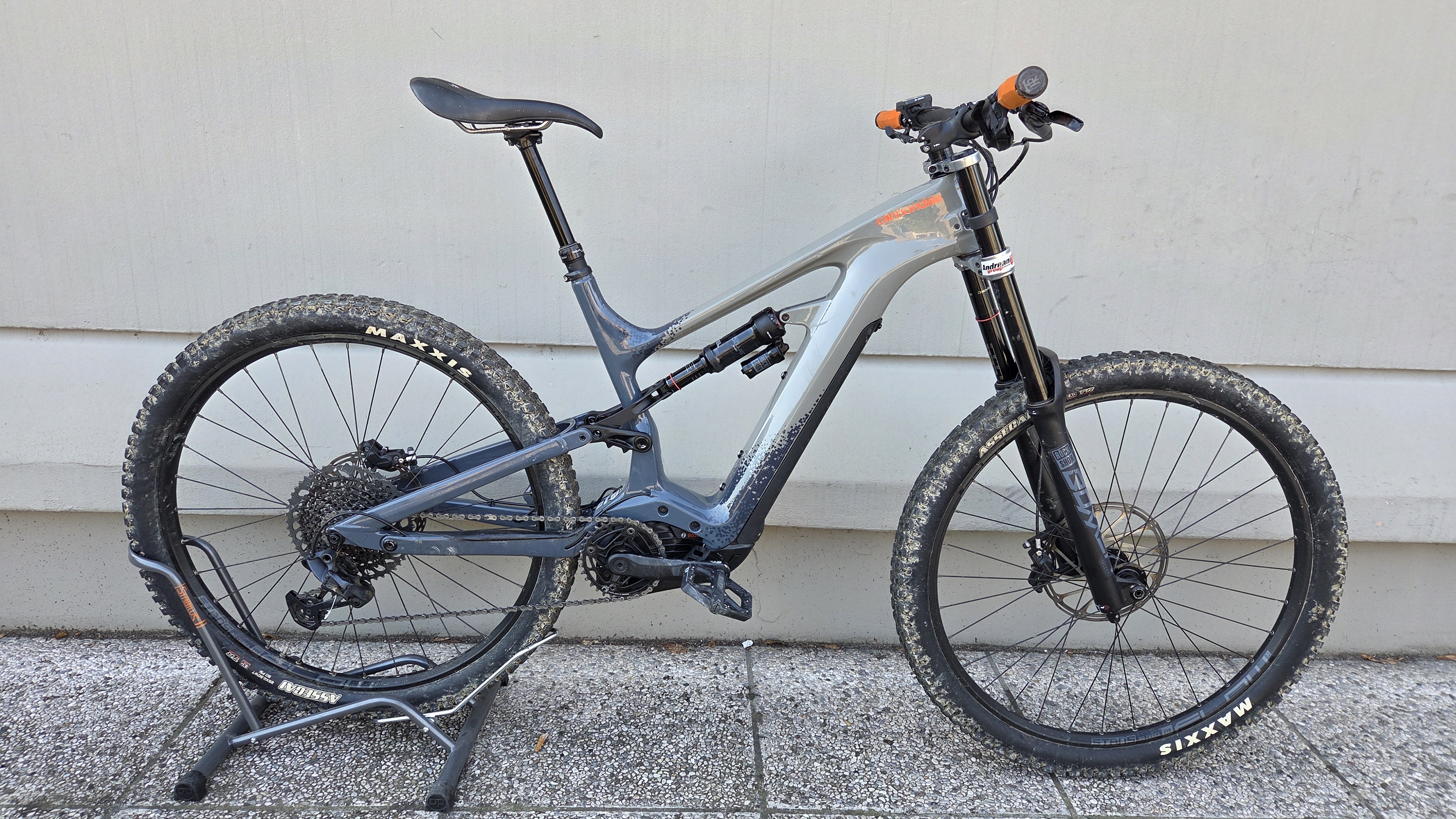 CANNONDALE MOTERRA NEO CARBON SE '21