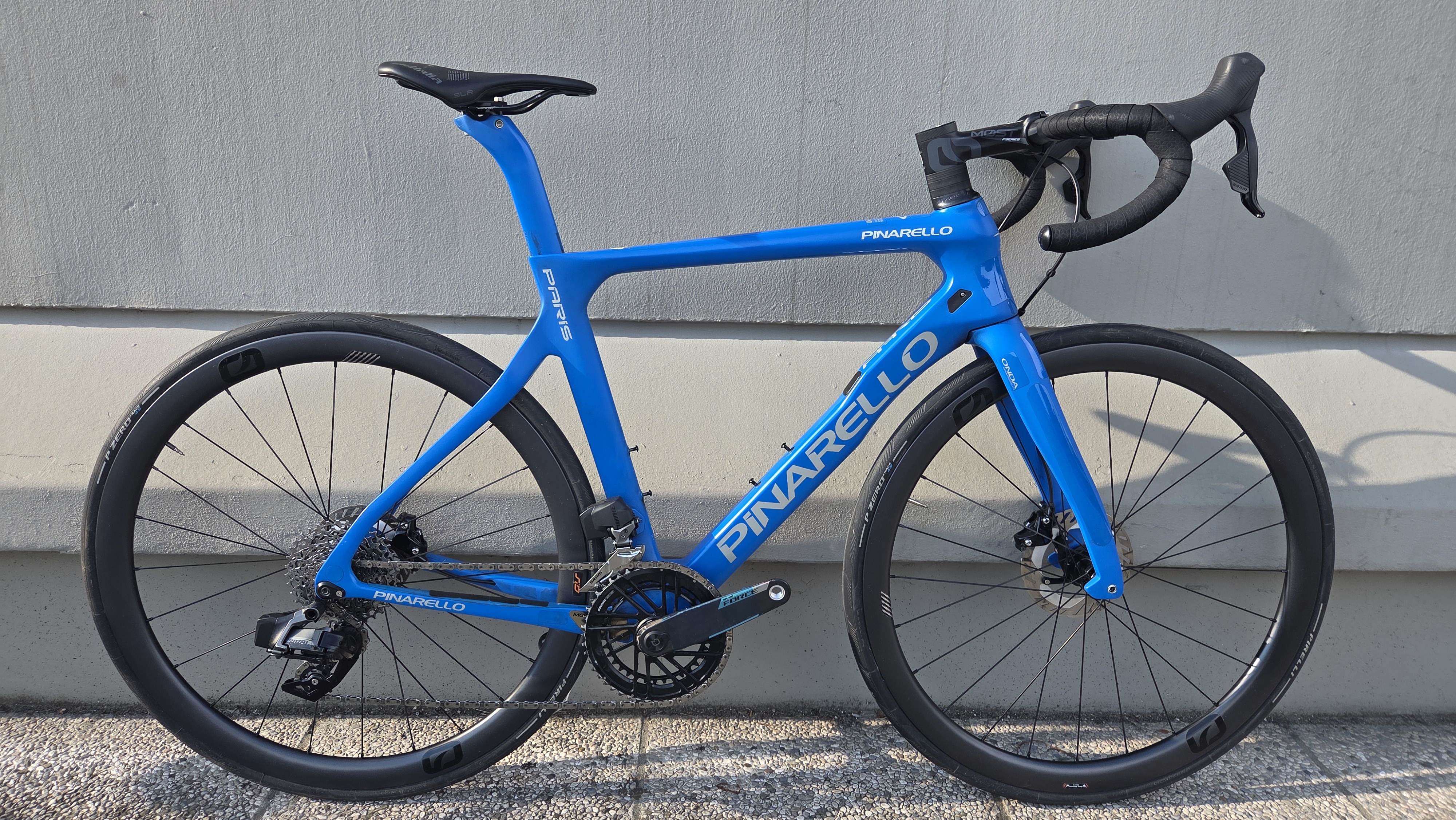 PINARELLO PARIS SRAM AXS