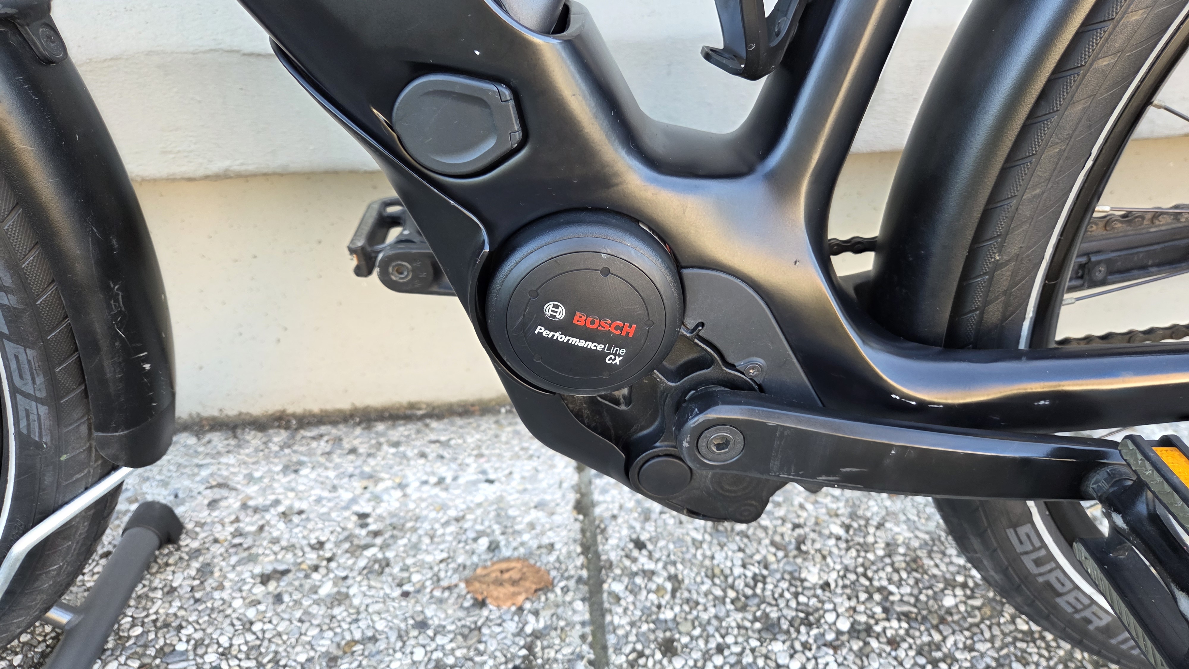 TREK SUPER COMMUTER+ 9 500Wh