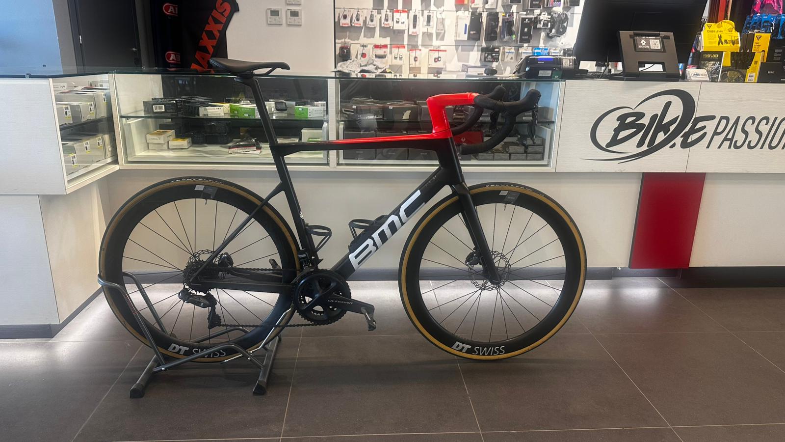 BMC TEAMMACHINE SLR 01 SH ULTEGRA Di2