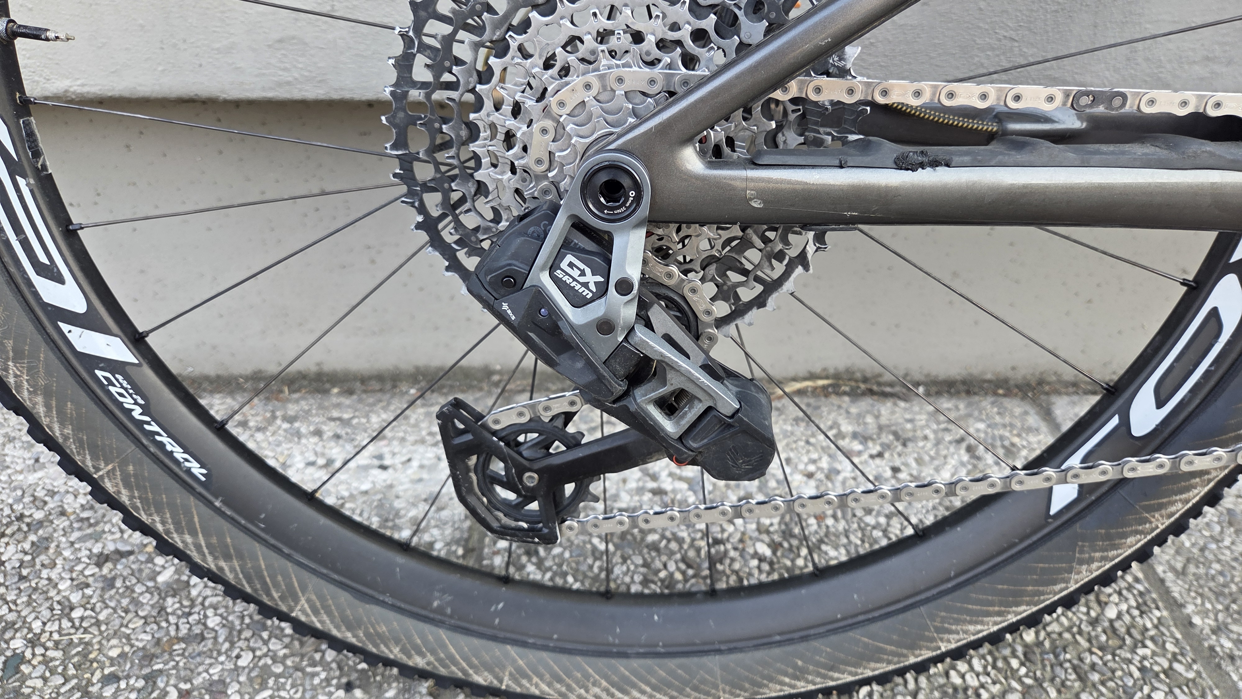SPECIALIZED EPIC 8 EXPERT